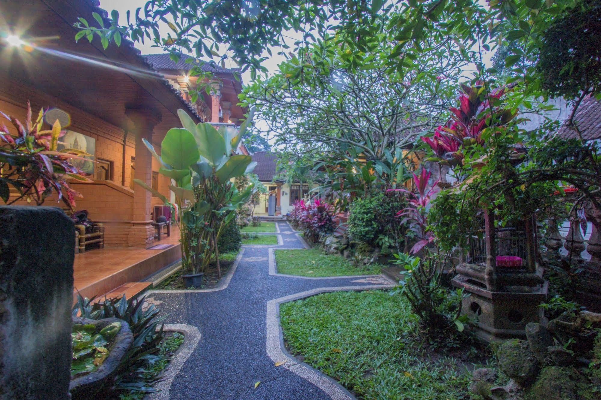Yuliati House Ubud Zewnętrze zdjęcie