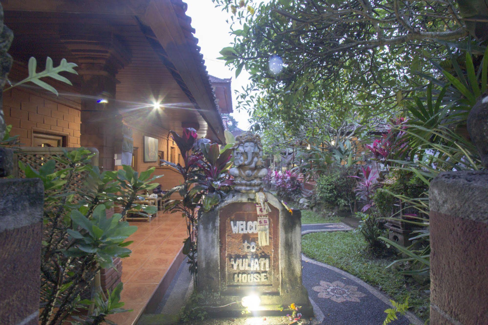 Yuliati House Ubud Zewnętrze zdjęcie